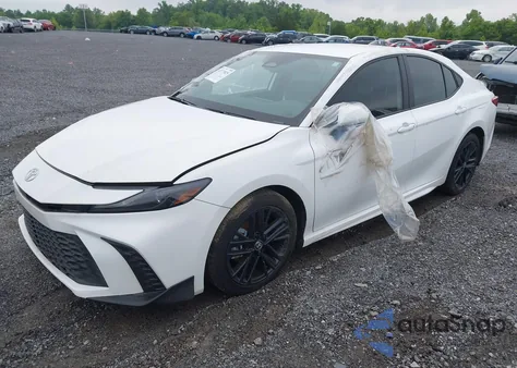 2025 Toyota Camry Se z USA, uszkodzony, nr VIN 4T1DAACK5SU521921